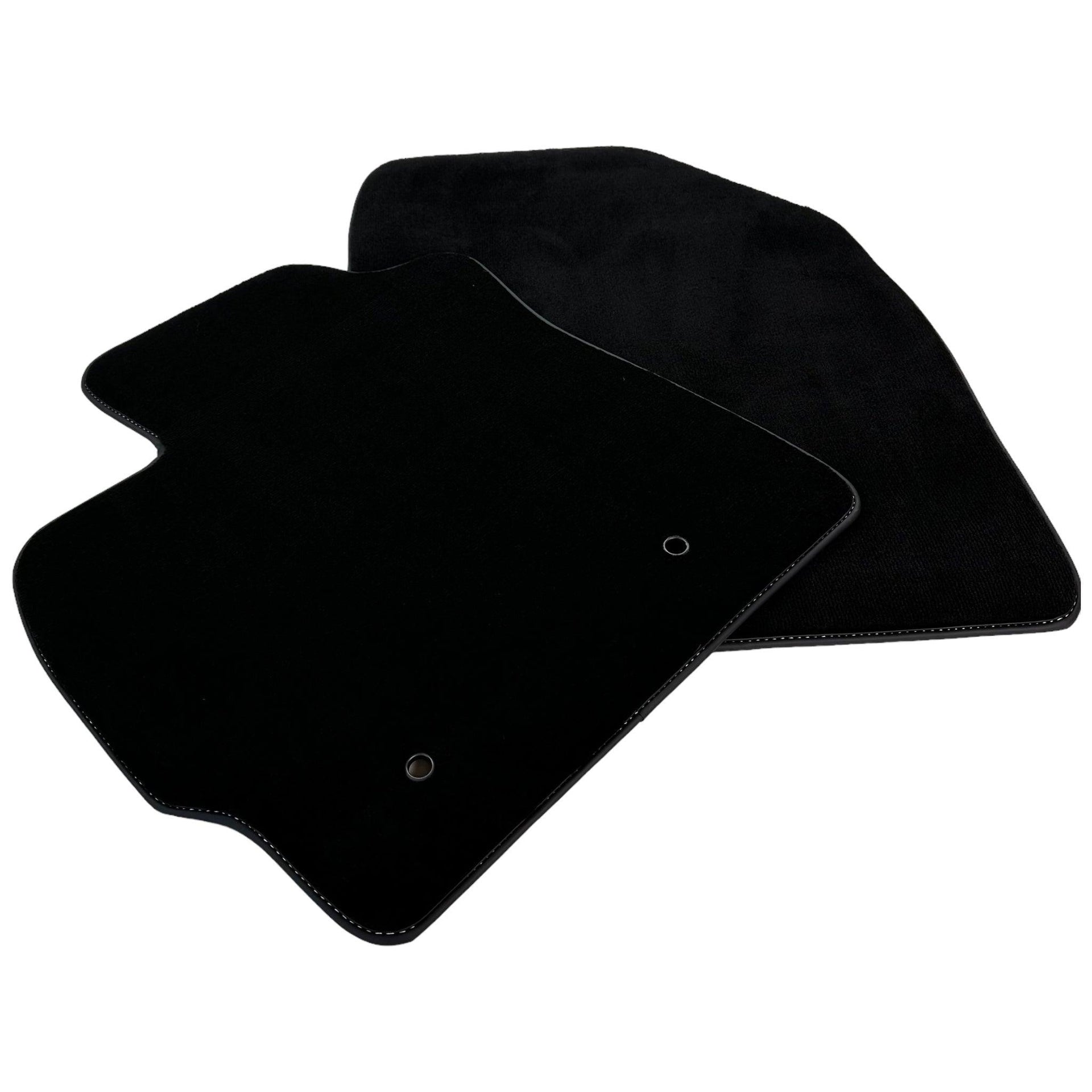 Black Floor Mats For Toyota Corolla E15 (2007-2014) - AutoWin