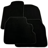 Black Floor Mats For Toyota Hilux (1998-2005) - AutoWin