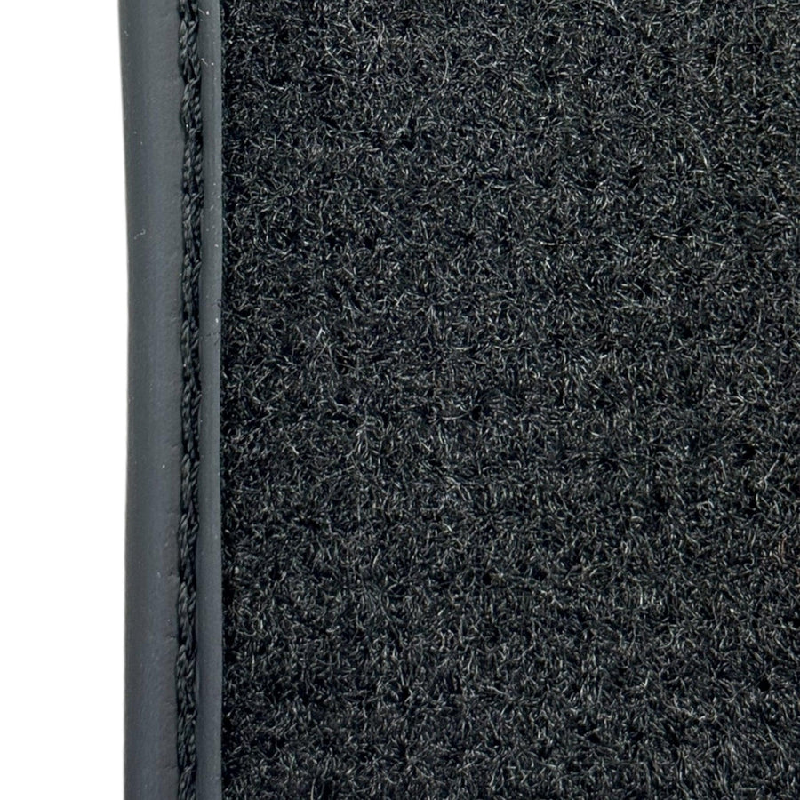 Carbon Fiber Floor Mats for Lamborghini Aventador - AutoWin