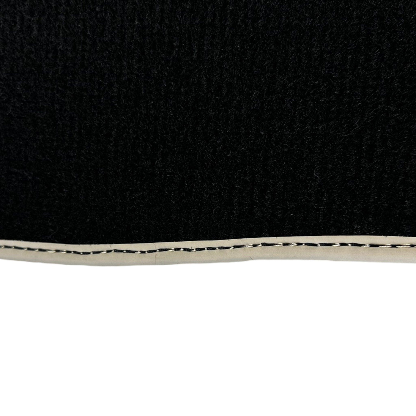 Floor Mats For Chevrolet Equinox (2005-2008) ER56 Design - AutoWin