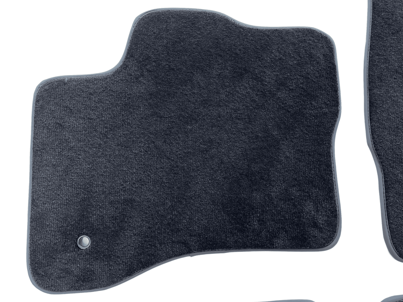 Floor Mats for Lincoln Navigator (1998-2024) Black Tailored Carpets - AutoWin