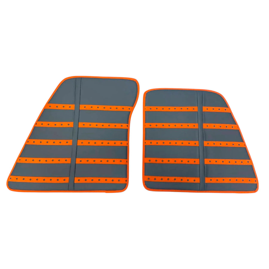 Gray Leather Floor Mats with Orange Daytona Design for Ferrari SF90 Stradale (2019-2024)