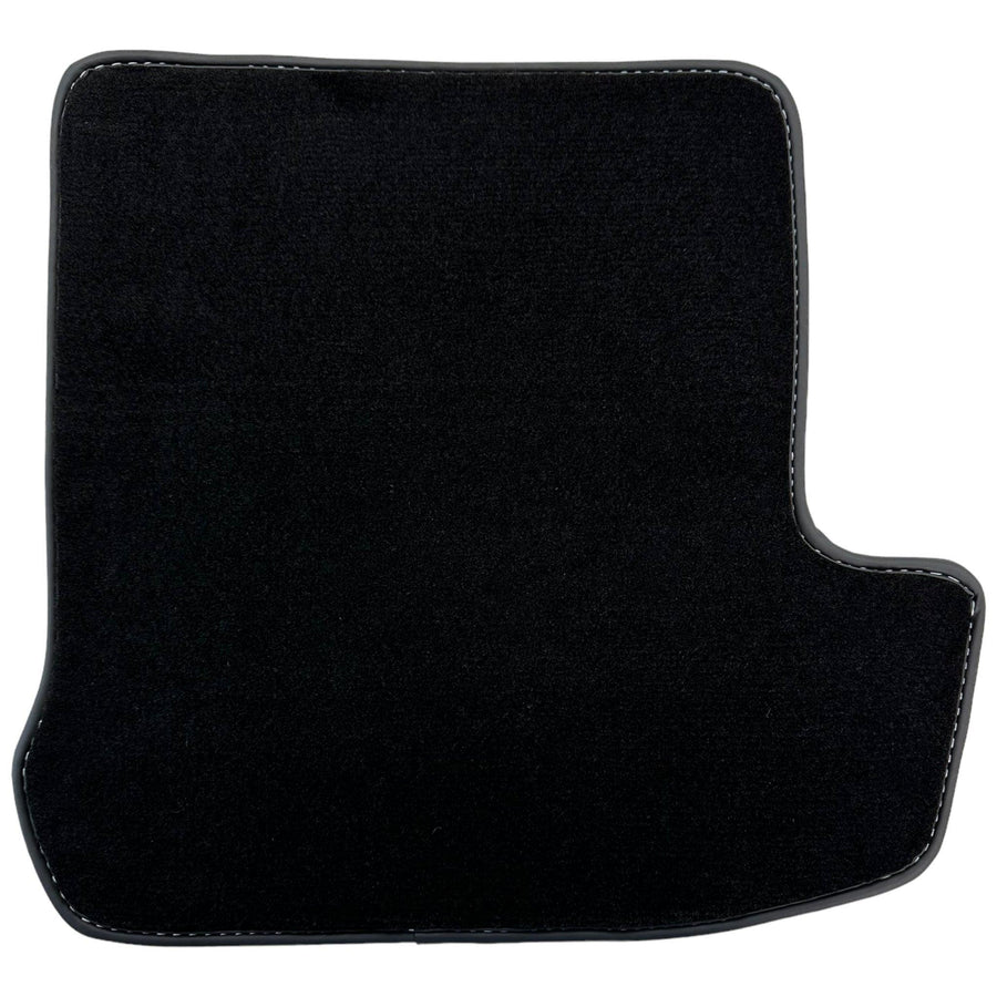 Black Floor Mats for Porsche Cayenne (2010-2018) - AutoWin