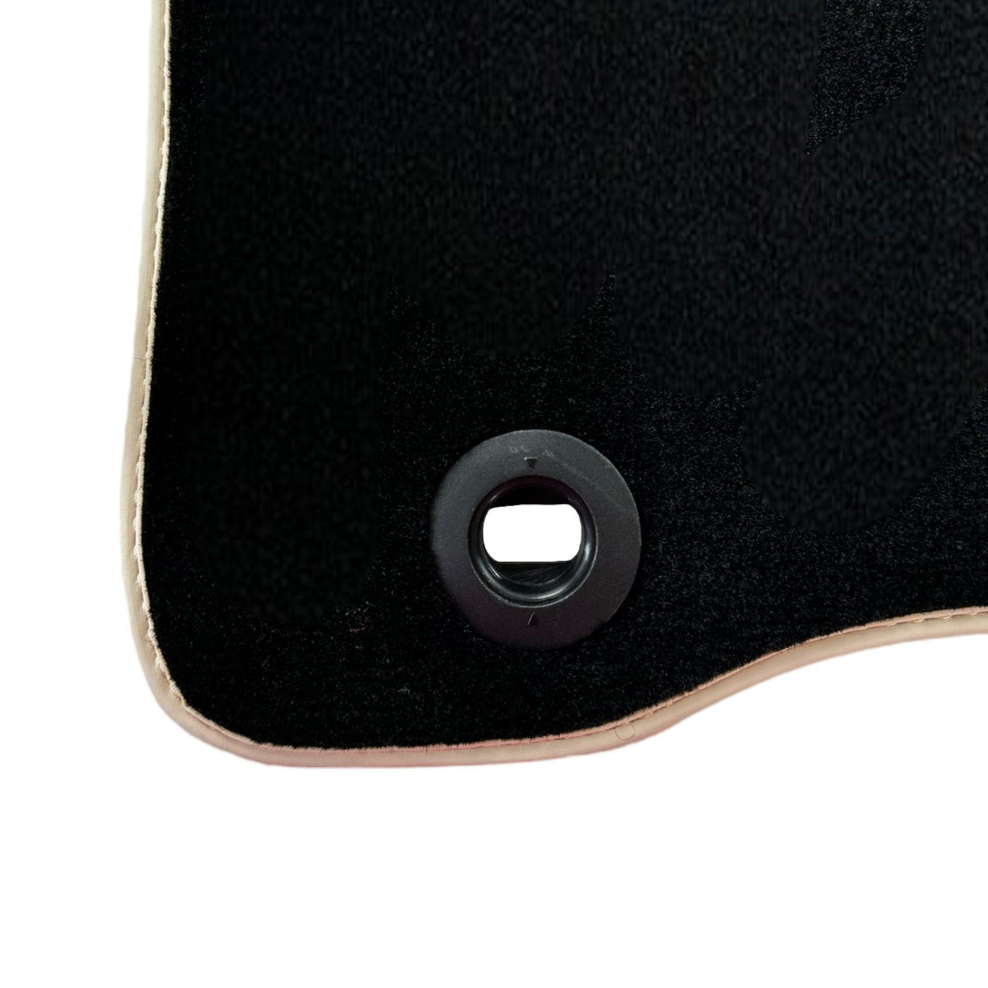 Black Floor Mats For Honda CR-V (2002-2006) - AutoWin