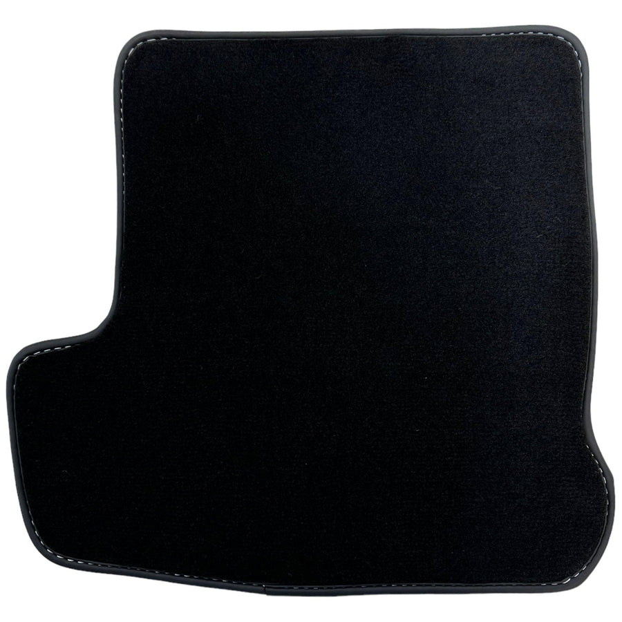 Black Floor Mats for Porsche Cayenne (2010-2018) - AutoWin