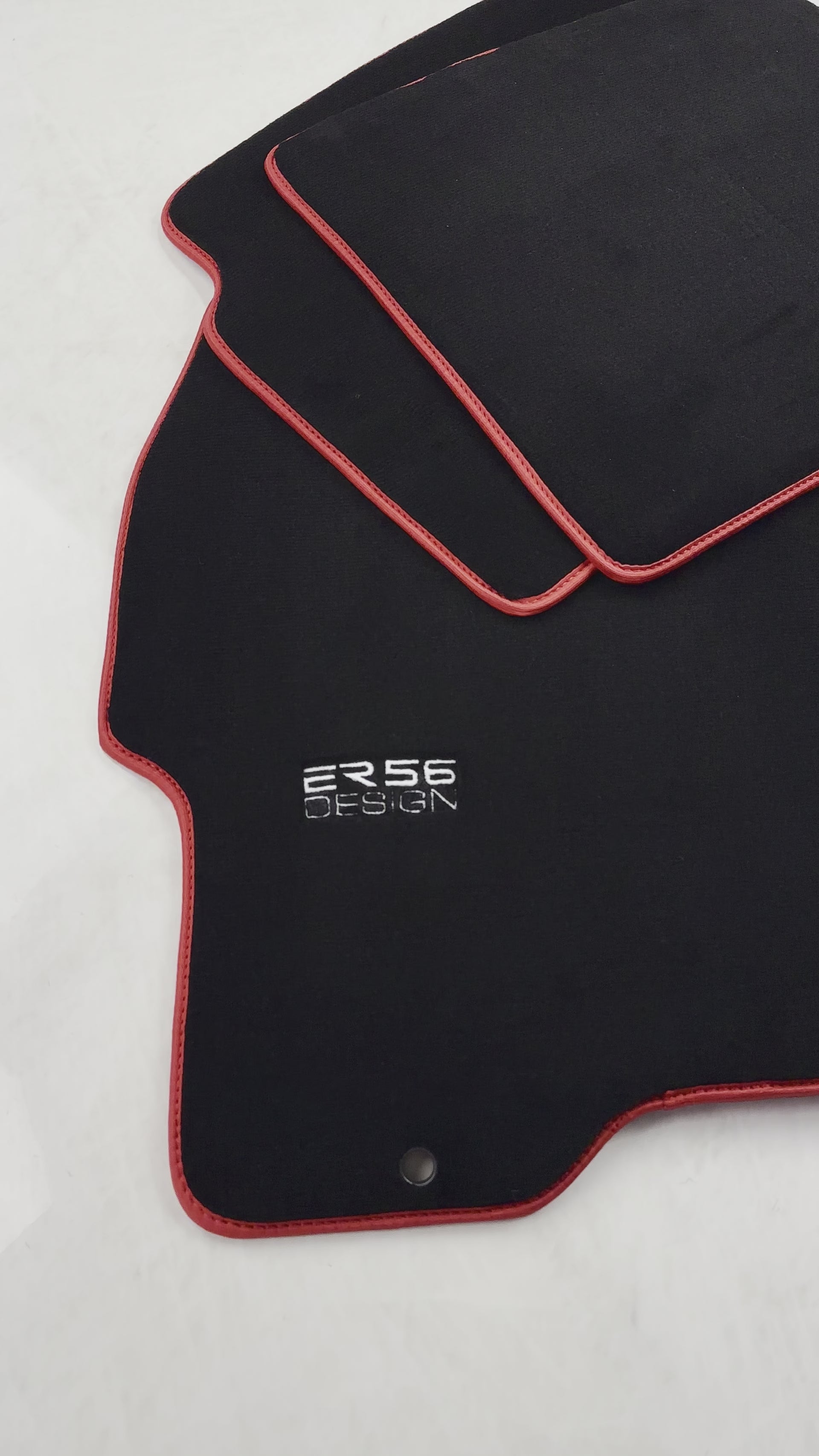 ホンダ シビック VI (1995-2000) ER56 デザイン用ブラック フロアマット レッドトリム付き - ER56 Design