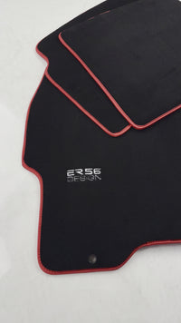 Schwarze Fußmatten für Honda Civic VI (1995–2000), ER56-Design mit rotem Rand