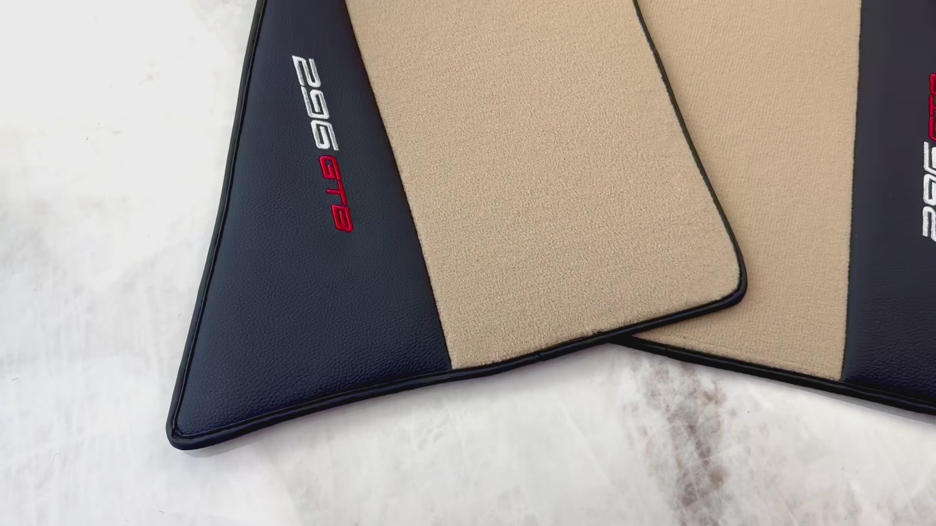 Schwarze Fußmatten für Ferrari 296 GTB (2022–2024) mit Leder - AutoWin