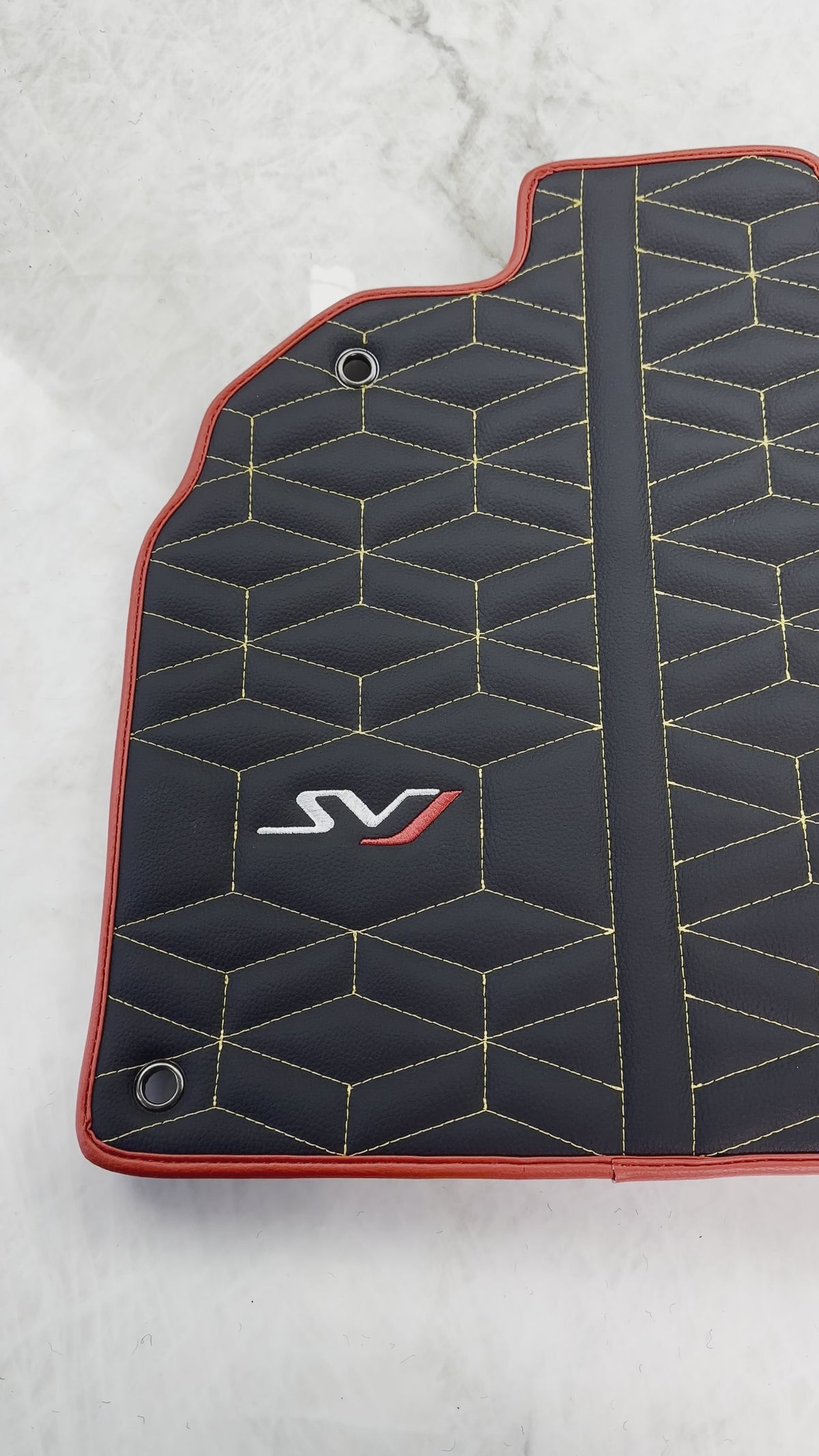 ランボルギーニ アヴェンタドール SVJ リミテッドエディション用レザー 