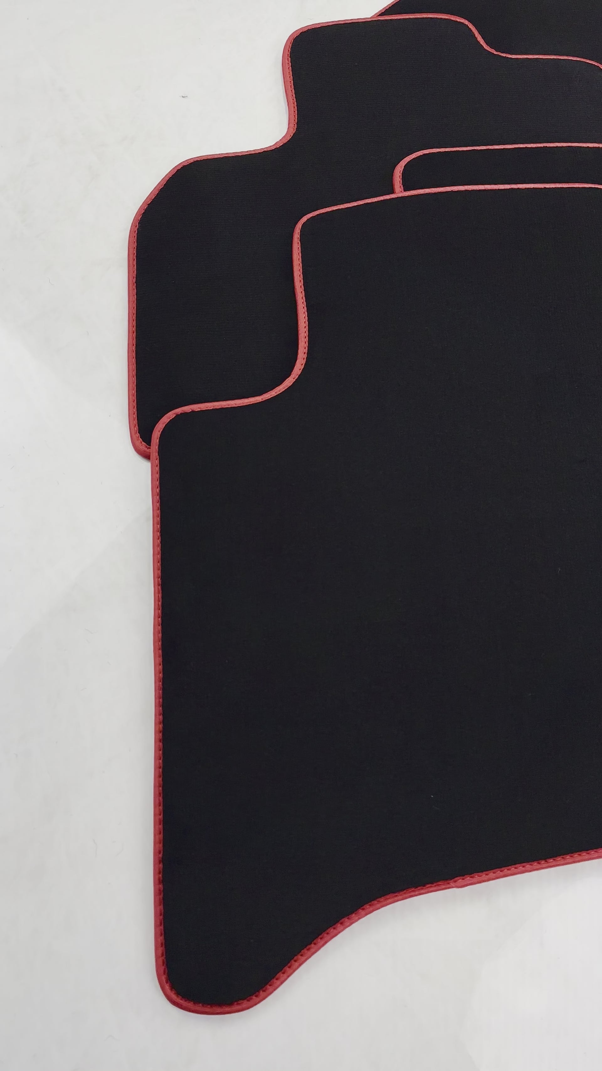 ホンダ シティ (2009-2013) 用ブラック フロアマット - AutoWin