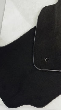 トヨタ ランドクルーザー 100 (1998-2007) 用フロアマット