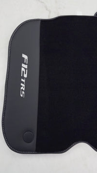 フェラーリ F12 TRS (2014) 用 ブラック フロアマット レザー付き