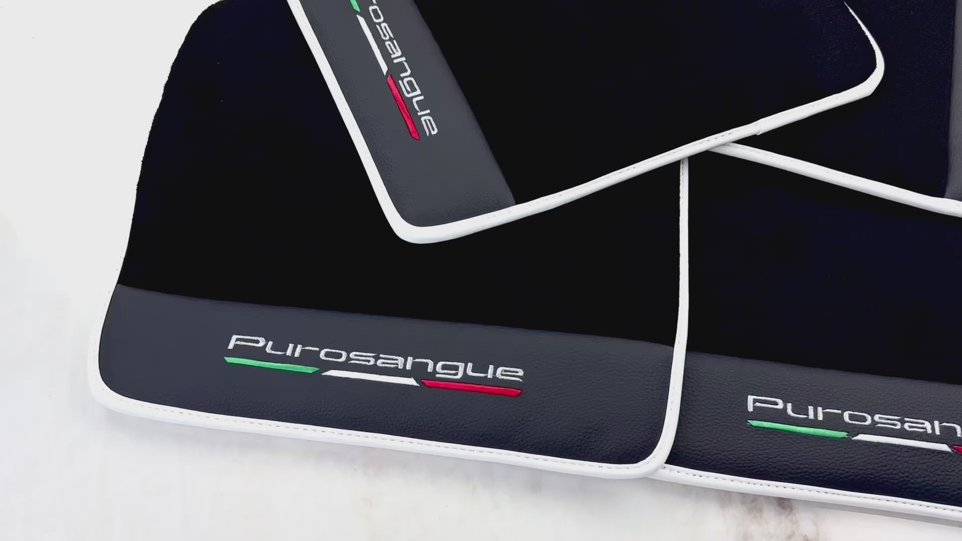 Schwarze Fußmatten für Ferrari Purosangue mit Leder und weißem Rand | Italienische Ausgabe - AutoWin