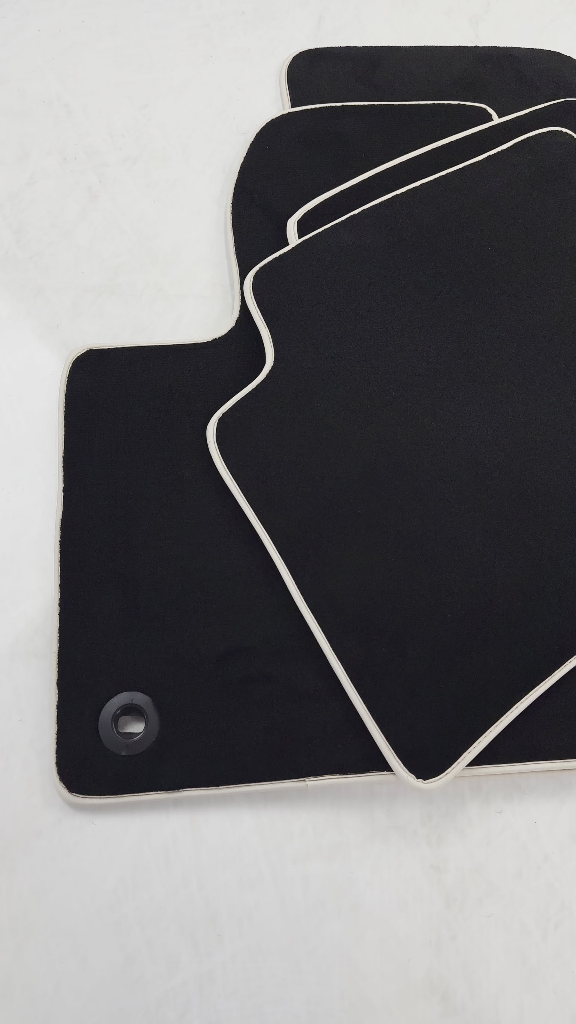 Fußmatten für Toyota Prius (2016-2021) - AutoWin