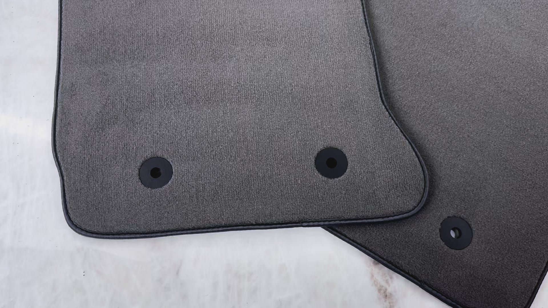 シボレー コルベット C7 タルガ トップ (2014-2019) 用グレー フロアマット - AutoWin