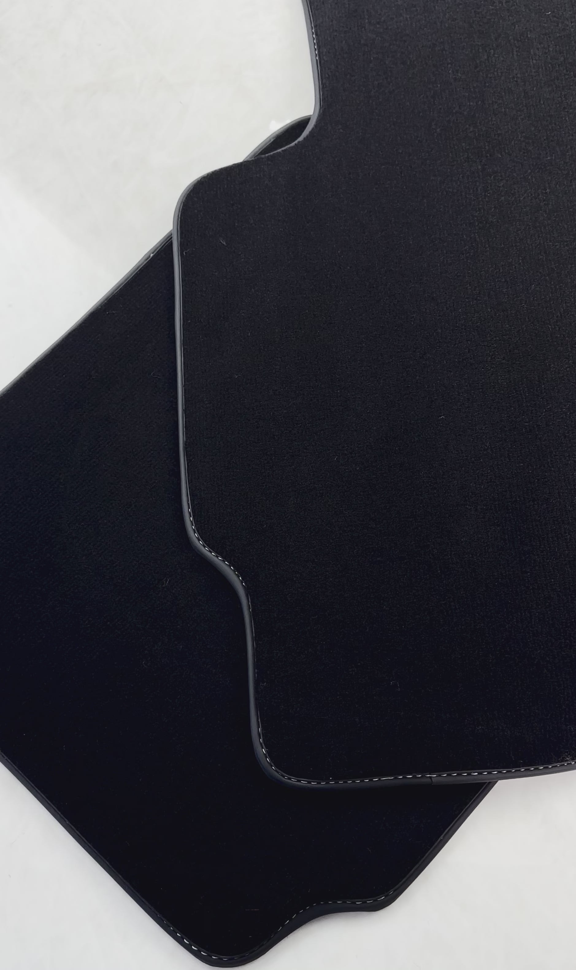 ホンダ CR-V (1997-2001) 用ブラック フロアマット - AutoWin