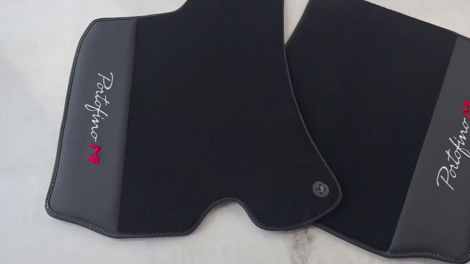 フェラーリ ポルトフィーノ (2018-2023) 用カーボンファイバーレザーフロアマット - AutoWin