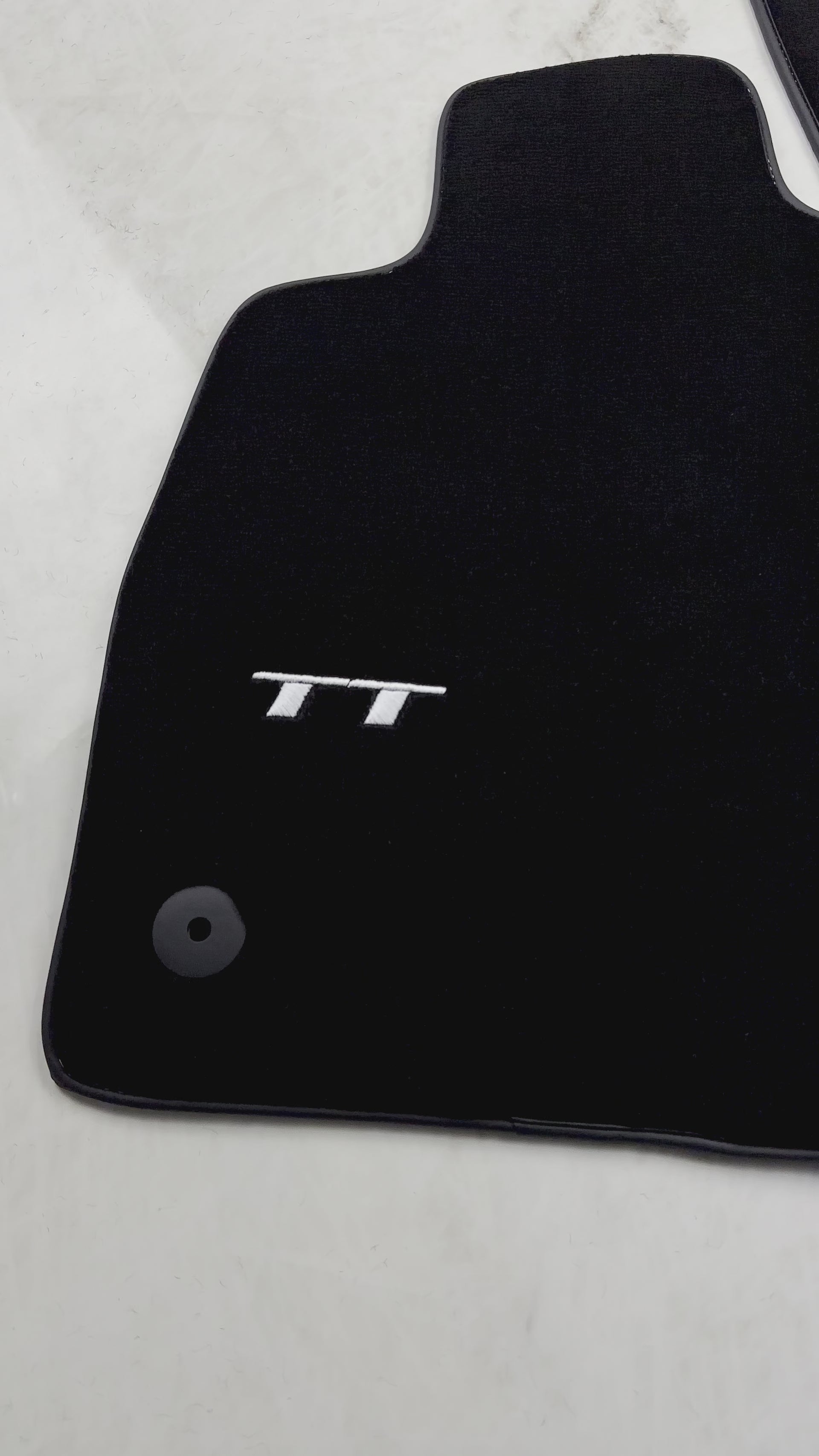 アウディ TT MK1 クーペ (1998-2006) 用ブラック フロアマット - AutoWin