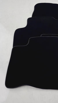 レクサス NX (2014-2022) 用ブラック フロアマット