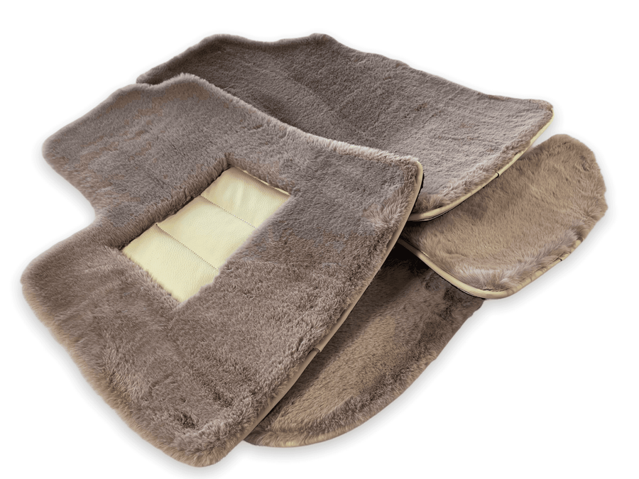 Sheepskin Floor Mats For Bentley Continental GTC (2006–2011) Er56 Design - AutoWin