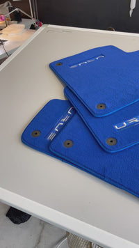 Fußmatten für Lamborghini Urus Blue Tailored Carpets 