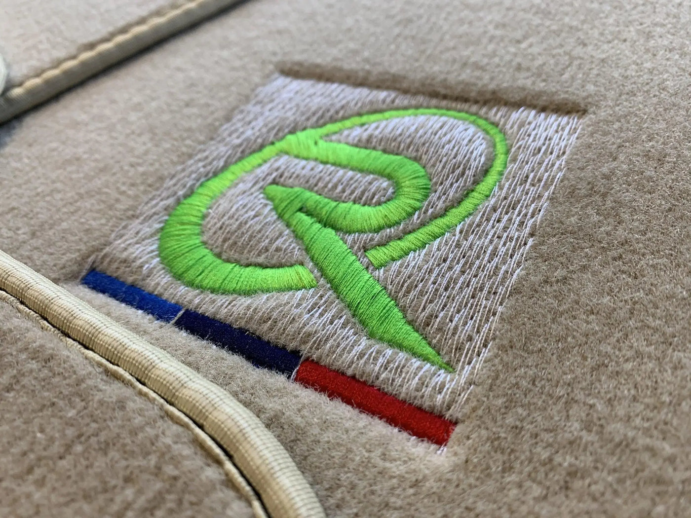 Beige Floor Mats For BMW M2 Series F87 ROVBUT Brand Tailored Set Perfect Fit Green SNIP Collection - AutoWin