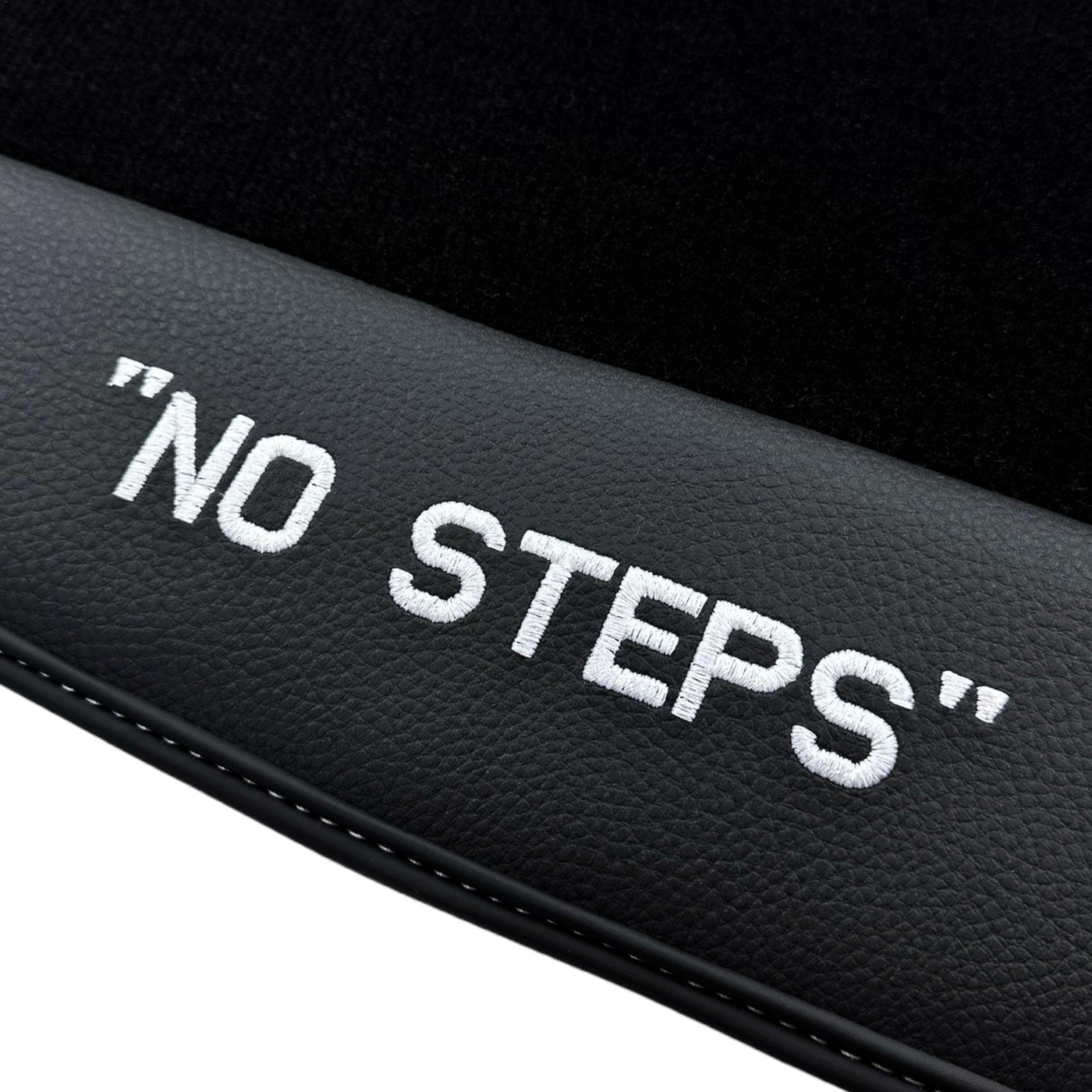 Black Floor Mats for Audi A6 - C5 Avant (1997-2002) | No Steps - AutoWin