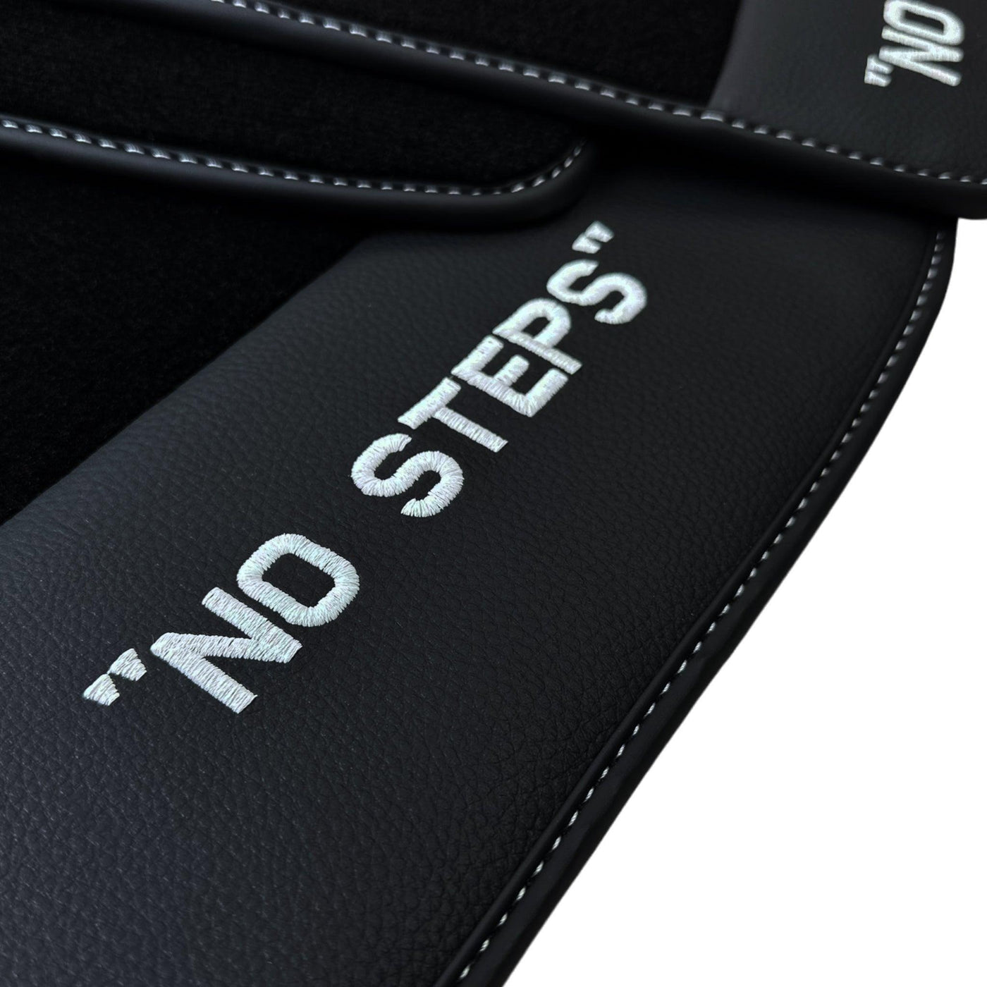 Black Floor Mats For BMW 2 Series F45 No Steps Edition - AutoWin