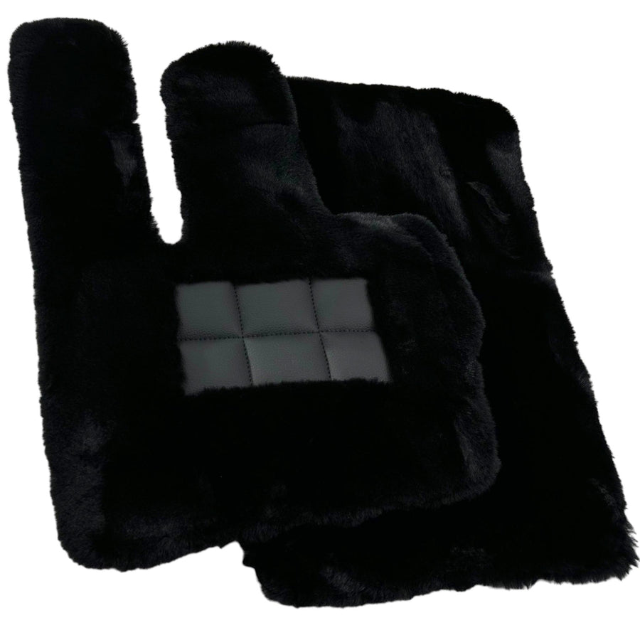 Black Sheepskin Floor Mats For Mercedes Benz CLK-Class A208 Convertible (1998-2003) | ER56 Design - AutoWin