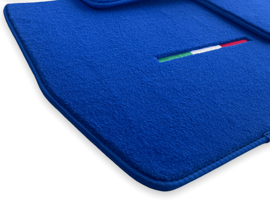 Floor Mats For Maserati GranTurismo (2007-2019) Blue IT Edition - AutoWin